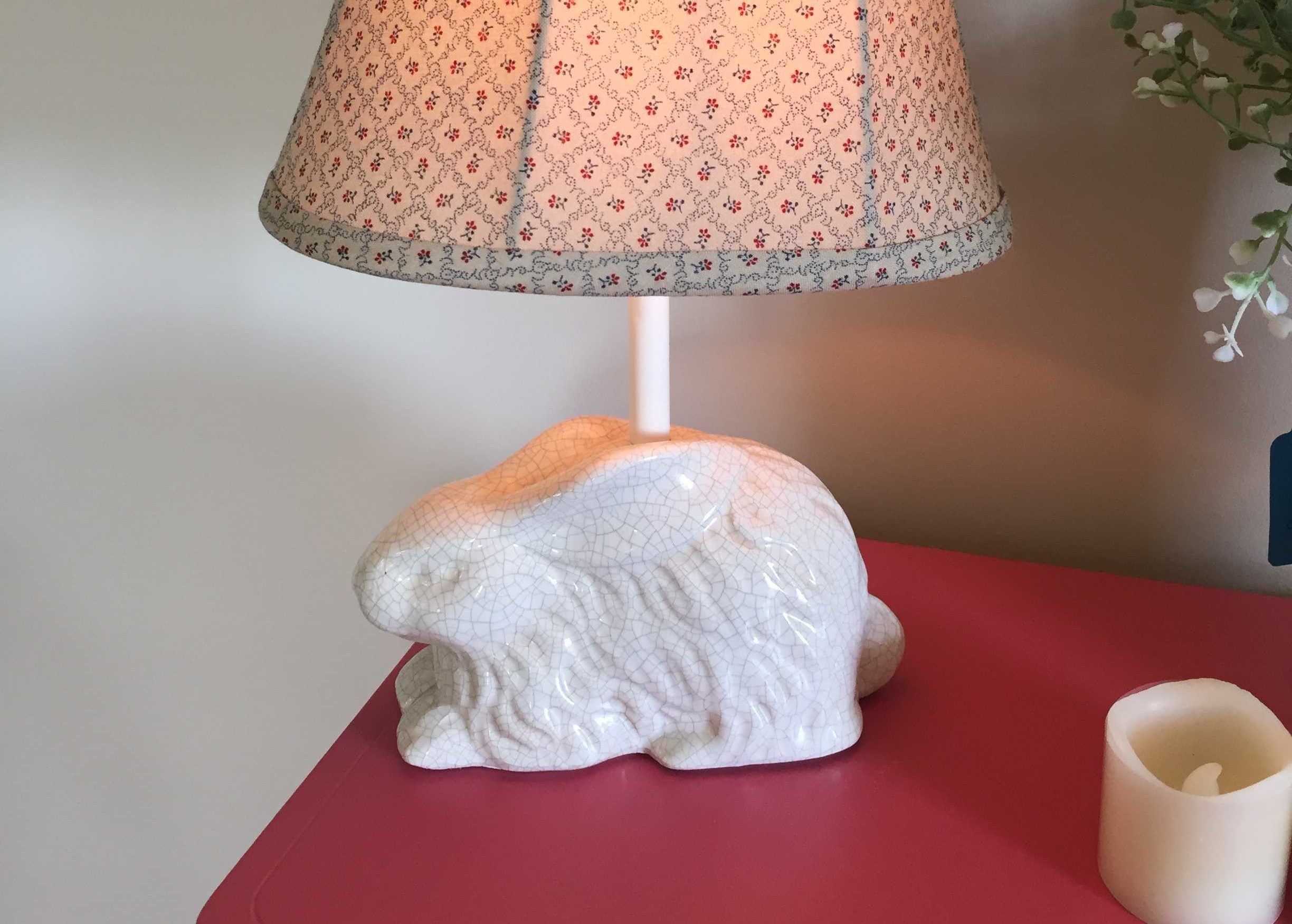 Vintage Decor & Furniture